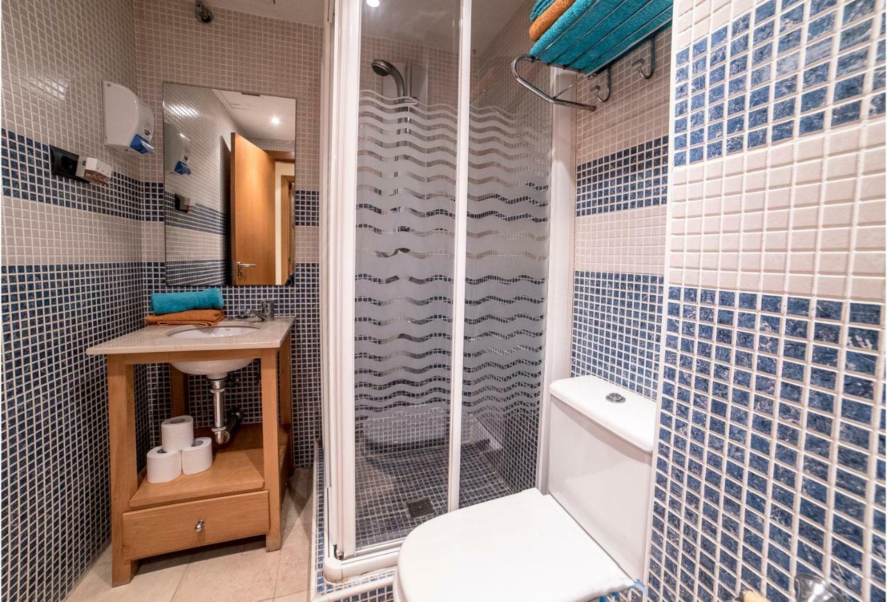 Sea & Wave Andres Perez Apartment マラガ エクステリア 写真